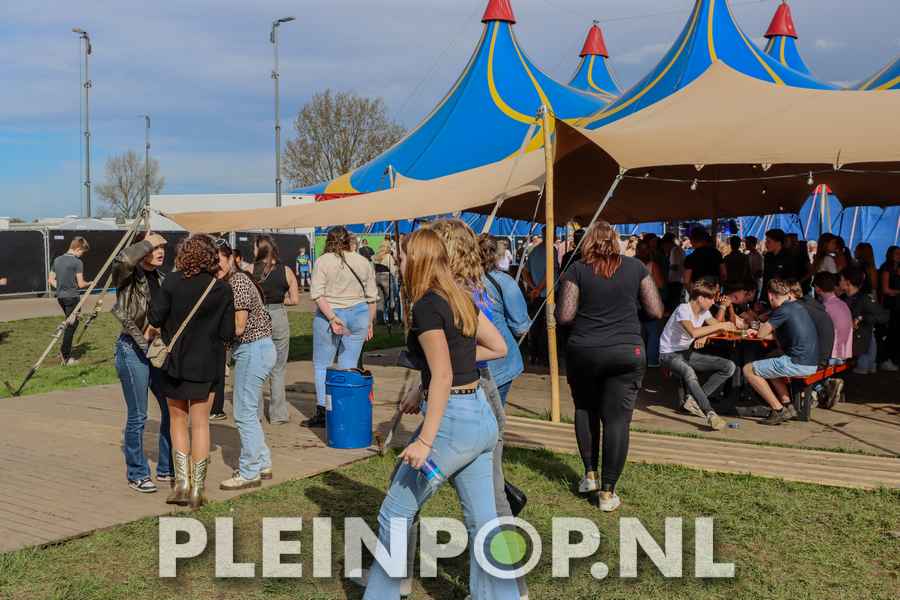 Publiek    Bezoekers (62)